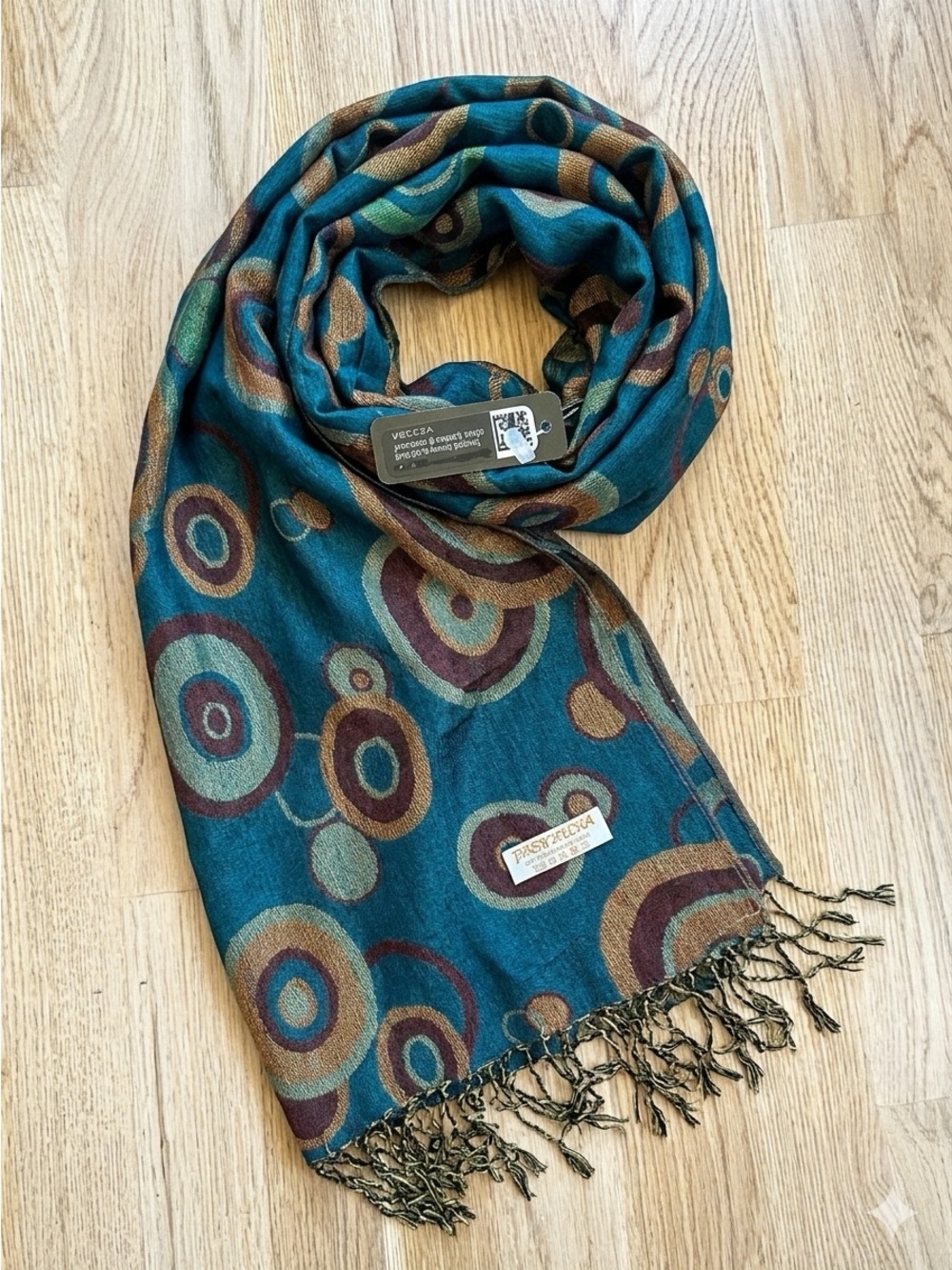 NWT K&K Interiors 55% Pashmina 45% Silk Circle Scarf Turquoise Green Metallic Go
